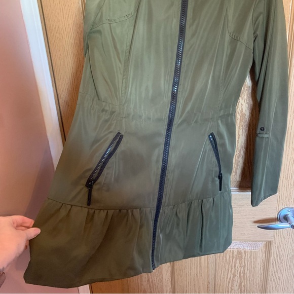 BCBG Jacket - Picture 5 of 7